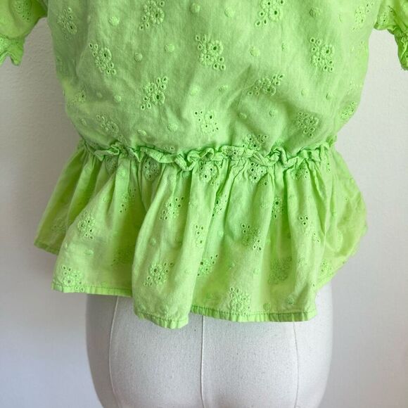 LINE & DOT Willow V-Neck Top Neon Green Size Small RTW - Picture 10 of 11